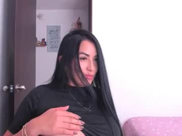 Karolinebeatiful February 04, 2026 Chaturbate stream image