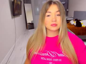 Sarahmils February 04, 2026 Chaturbate stream image