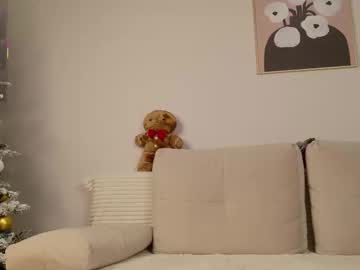 Evelune February 04, 2026 Chaturbate stream image
