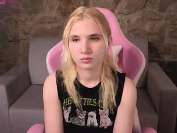 Iron_Adele February 05, 2026 Chaturbate stream image