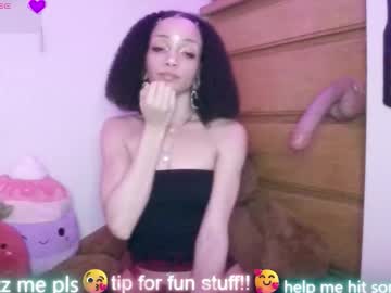 Abruisedpeach February 05, 2026 Chaturbate stream image