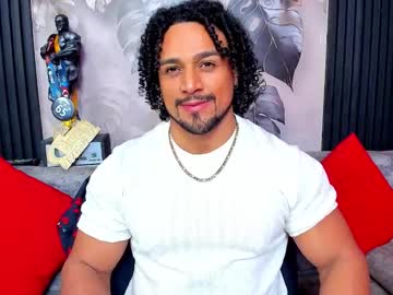 Mike_Estevess February 05, 2026 Chaturbate stream image