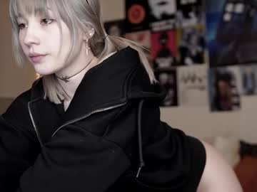Traharaaa February 05, 2026 Chaturbate stream image
