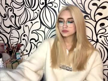 Nadiaknake February 05, 2026 Chaturbate stream image