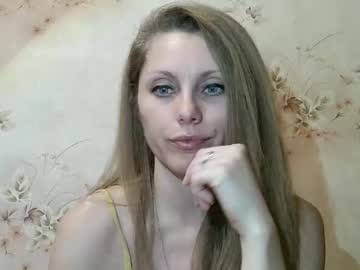 Roxyfox18x01 February 05, 2026 Chaturbate stream image