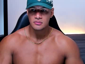 Strong_Criss February 07, 2026 Chaturbate stream image