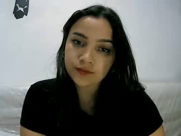 Izzy_32 February 08, 2026 Chaturbate stream image