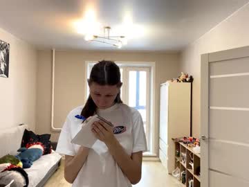 Niapiccinone February 08, 2026 Chaturbate stream image