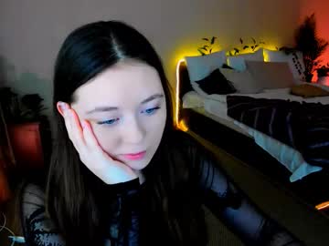 Alluringeyess February 08, 2026 Chaturbate stream image