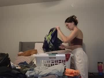 Bambifarrina February 09, 2026 Chaturbate stream image