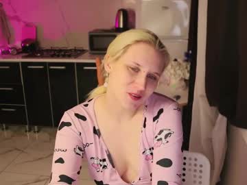 Mertyxxx February 09, 2026 Chaturbate stream image