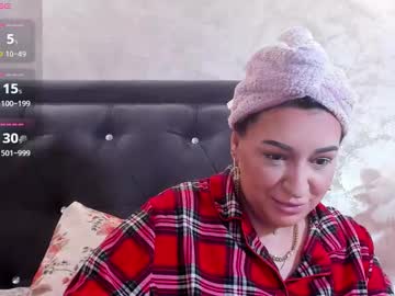 Raelledarkstar February 09, 2026 Chaturbate stream image