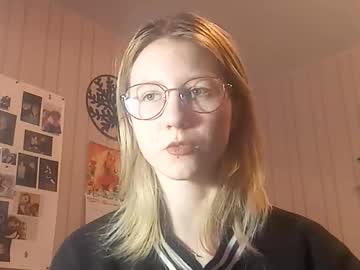 Novellahartig February 09, 2026 Chaturbate stream image