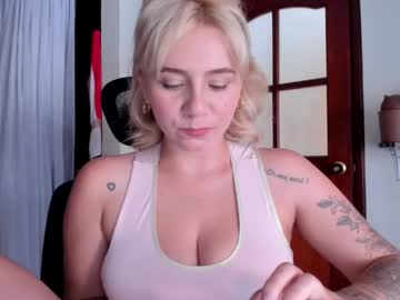Melodypetitex February 09, 2026 Chaturbate stream image