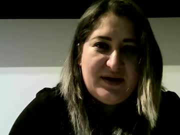 Cristina20021991 stream photo from February 11, 2026
