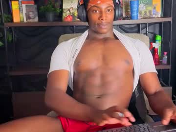 Maxmuscle10 February 12, 2026 Chaturbate stream image