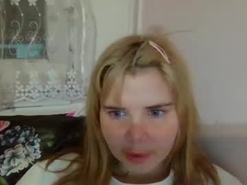 Elenaflirt stream photo from February 12, 2026