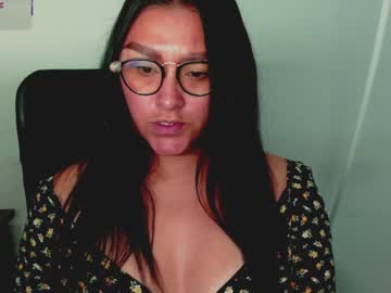 Strawlux February 13, 2026 Chaturbate stream image