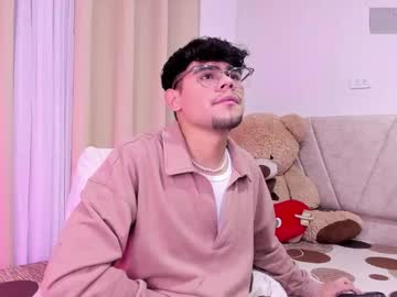 Isaac_Saenz February 13, 2026 Chaturbate stream image
