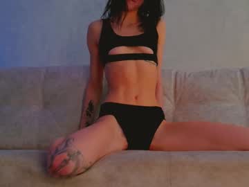 Rinacain February 14, 2026 Chaturbate stream image
