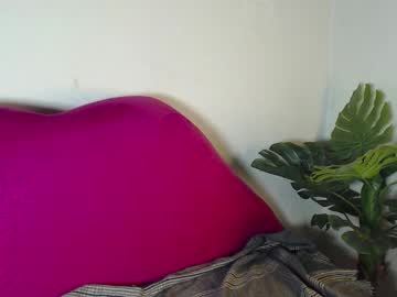Kinky_Me1 February 15, 2026 Chaturbate stream image