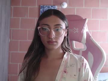 Andrea_Camila February 15, 2026 Chaturbate stream image