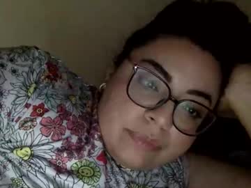 Midnightbruja111 February 17, 2026 Chaturbate stream image