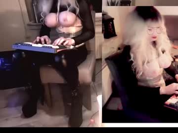 Newwetcouple February 17, 2026 Chaturbate stream image