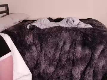 Wulfnbunni February 17, 2026 Chaturbate stream image
