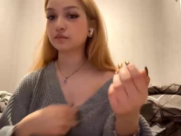 Kelleecoulon February 17, 2026 Chaturbate stream image