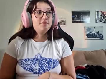 Lucillelahrman February 17, 2026 Chaturbate stream image