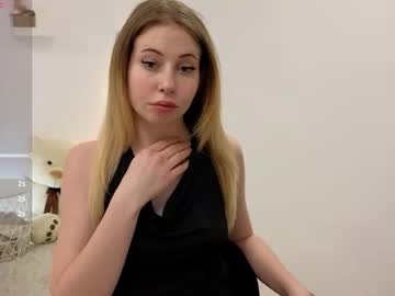 Christysummeers February 17, 2026 Chaturbate stream image