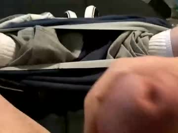 Kedssneakers6972488338 February 17, 2026 Chaturbate stream image