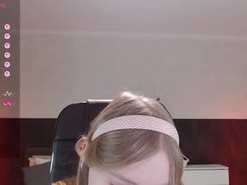 Sexy_Red_Foxx February 18, 2026 Chaturbate stream image
