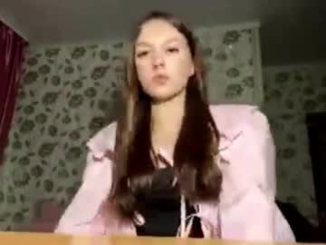 Stephaniflicek stream photo from February 18, 2026