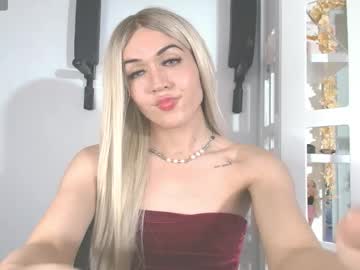 Yiyii9 February 18, 2026 Chaturbate stream image