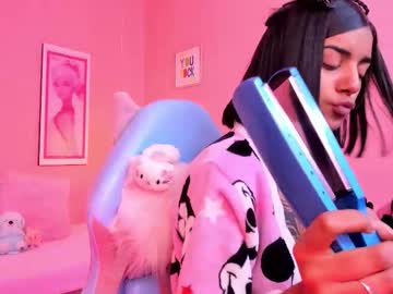 Milu_Carbajal_X February 19, 2026 Chaturbate stream image
