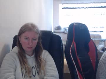 Jenisandpeter February 19, 2026 Chaturbate stream image