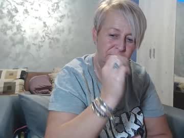 Roses_And_Lillies February 19, 2026 Chaturbate stream image