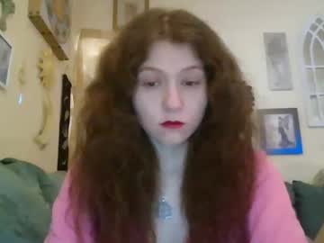 Queencrimsonlvx February 19, 2026 Chaturbate stream image