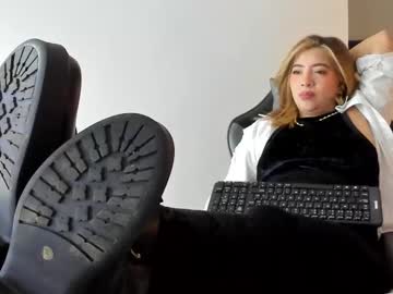 Alma_Fenix February 20, 2026 Chaturbate stream image