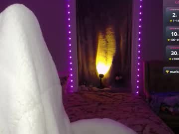 Hollydiamond_ stream photo from February 21, 2026