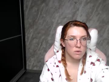 Reginasmilee stream photo from February 21, 2026