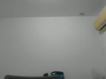 Diangohetero21cm February 23, 2026 Chaturbate stream image