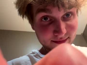Bigskinnyboyshh February 24, 2026 Chaturbate stream image