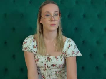 Elaravoltage February 24, 2026 Chaturbate stream image