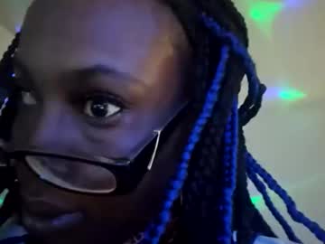 Cuteshotkiki stream photo from February 25, 2026