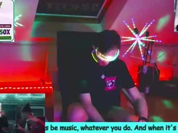 Revilo80 February 25, 2026 Chaturbate stream image