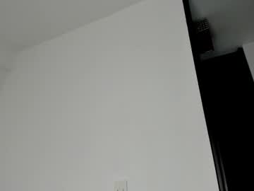 Crimsonetoile February 25, 2026 Chaturbate stream image