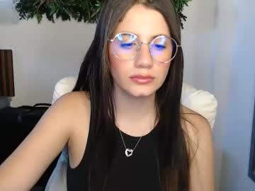 Yenn_Claros February 25, 2026 Chaturbate stream image